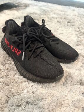 Adidas Yeezy Boost 350 V2 black